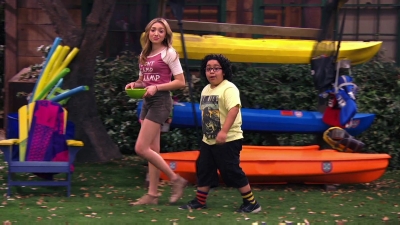 Bunkd_S01E18_Love_is_for_the_birds_16-28-20_warpednapalm.jpg