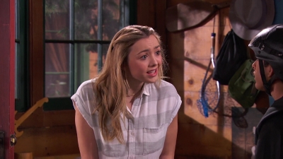 Bunkd_S01E18_Love_is_for_the_birds_16-34-11_warpednapalm.jpg