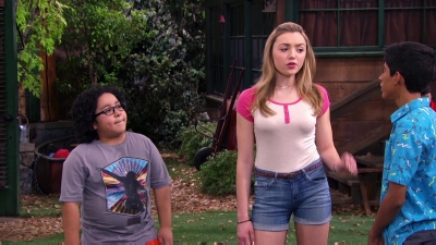 Bunkd_S01E18_Love_is_for_the_birds_16-22-51_warpednapalm.jpg