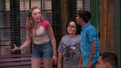 Bunkd_S01E18_Love_is_for_the_birds_16-24-23_warpednapalm.jpg