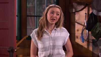 Bunkd_S01E18_Love_is_for_the_birds_16-34-52_warpednapalm.jpg