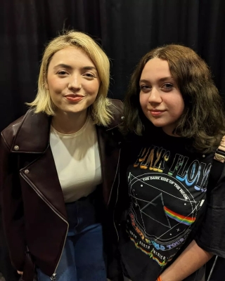 Photo_shared_by_Peyton_List_Fan_Page_21_on_April_012C_2023_tagging__peytonlist__May_be_an_image_of_2_people_.jpg